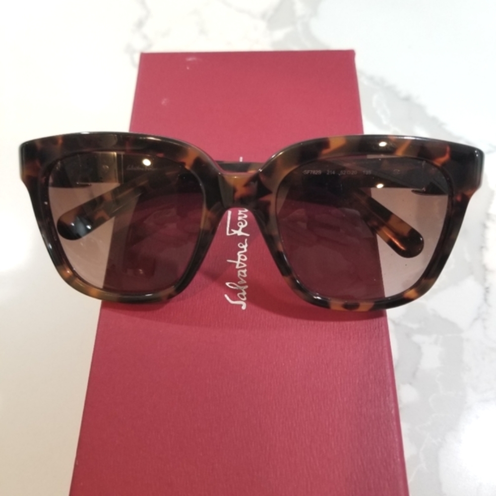 Salvatore Ferragamo 214 Havana Sunglasses